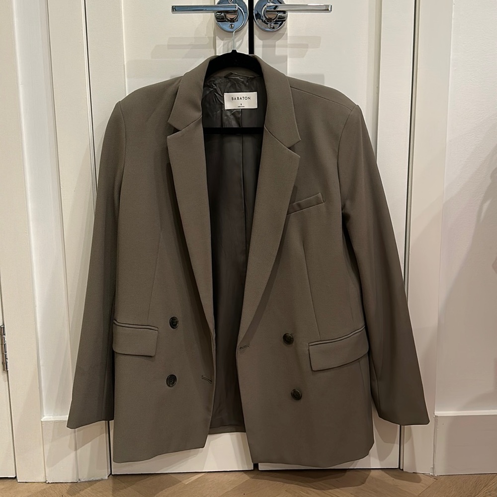 Aritzia Babaton double breasted grey blazer - small